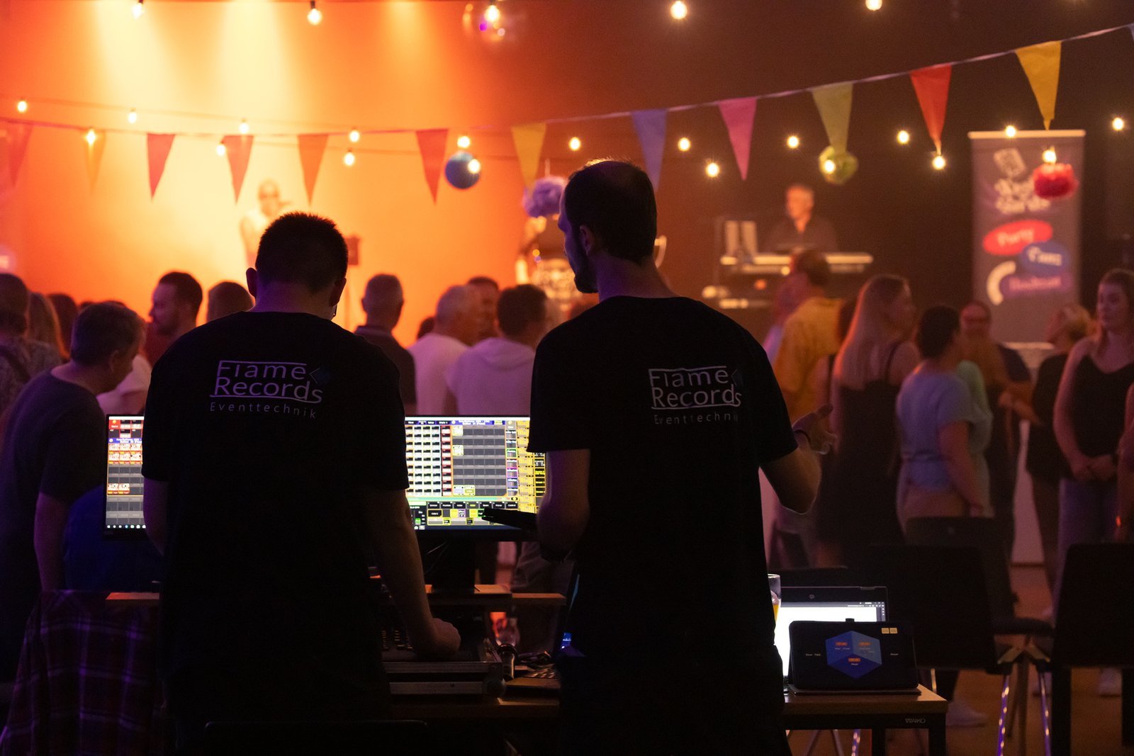 Flame Records Full Service